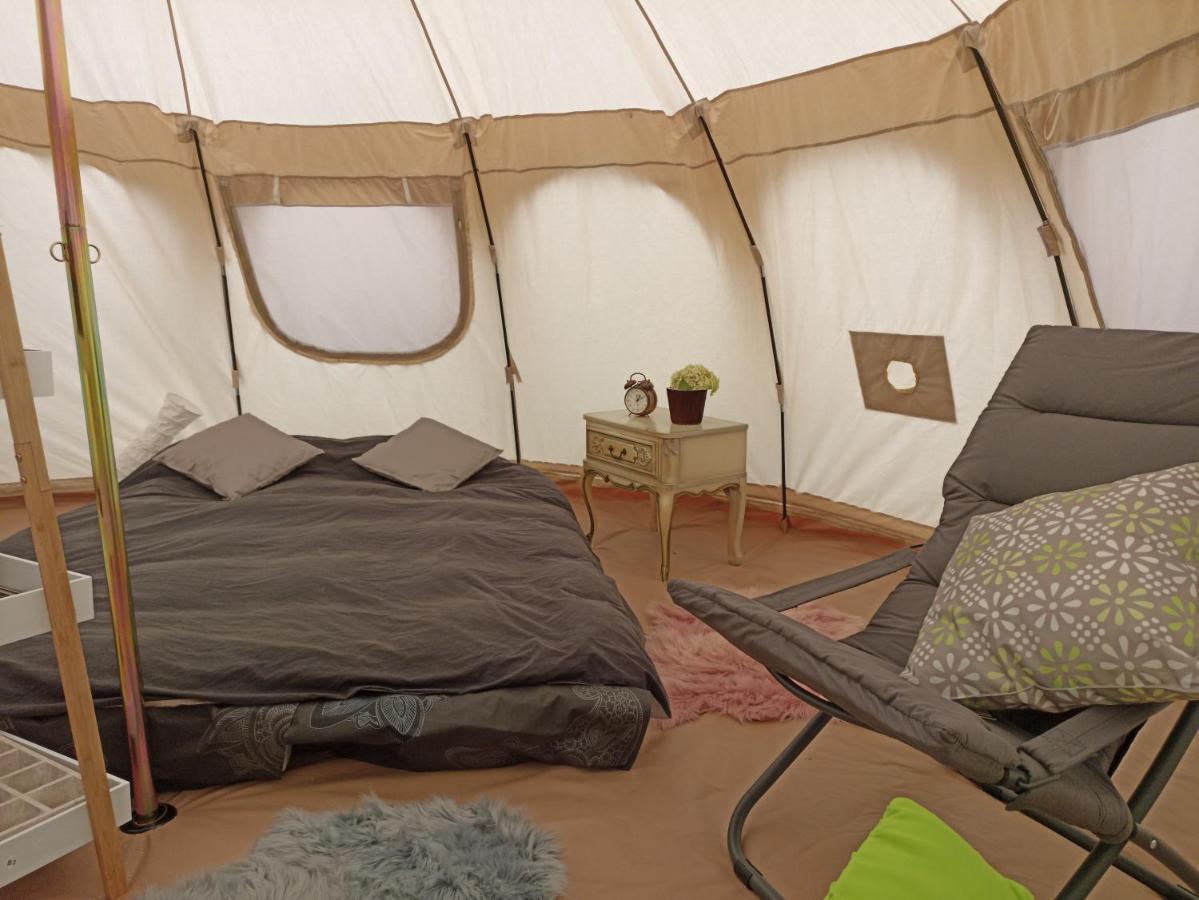 Natuur-Like Glamping In Bosland NeerNeerpelt Exterior foto